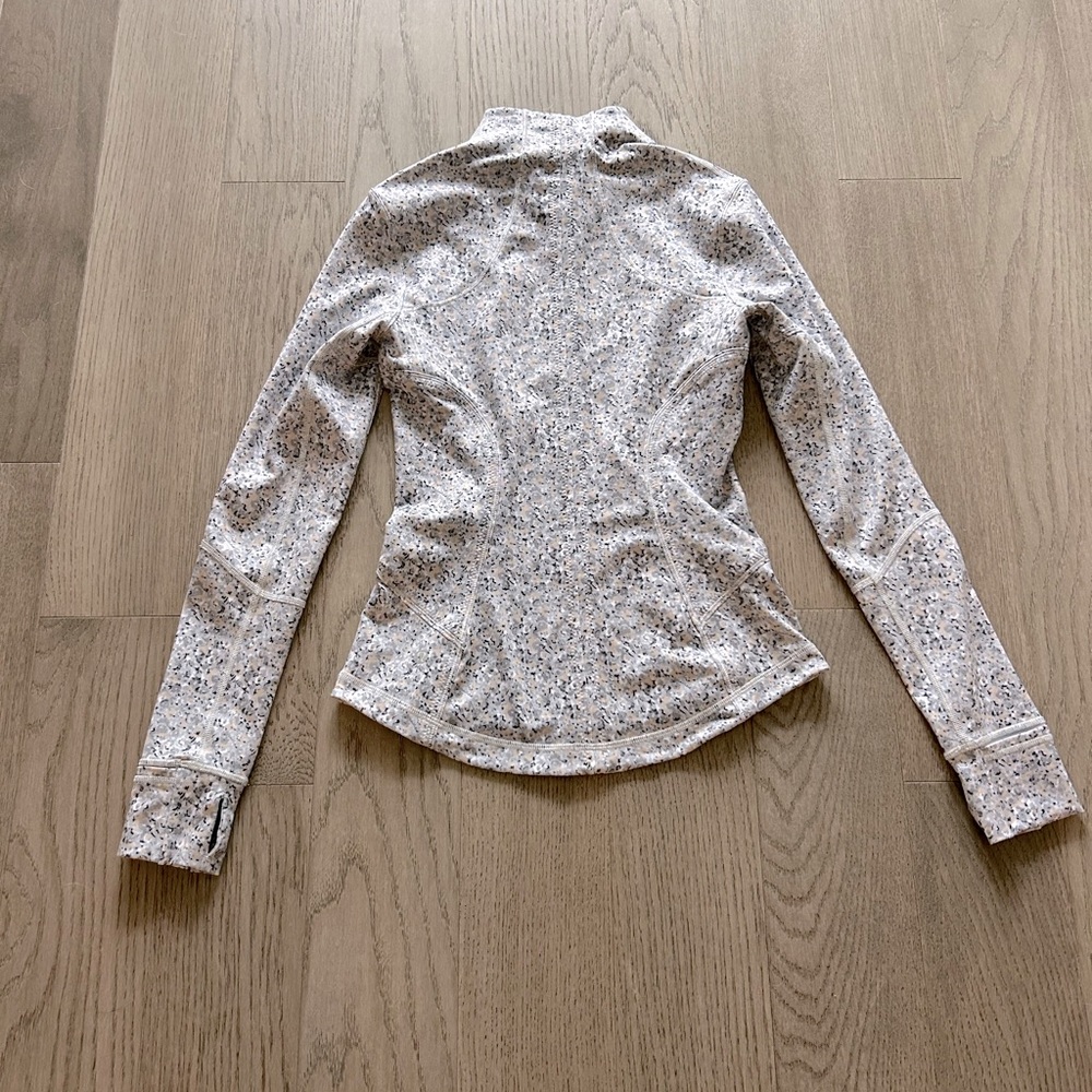 Lululemon Define Jacket - Picture 2 of 5